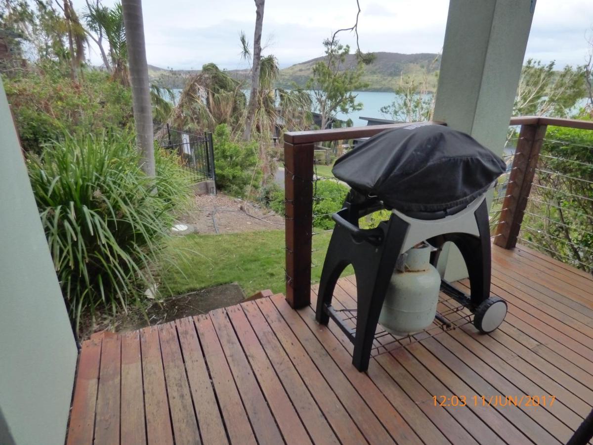 Compass Point 8 Apartment Hamilton Island Exterior photo
